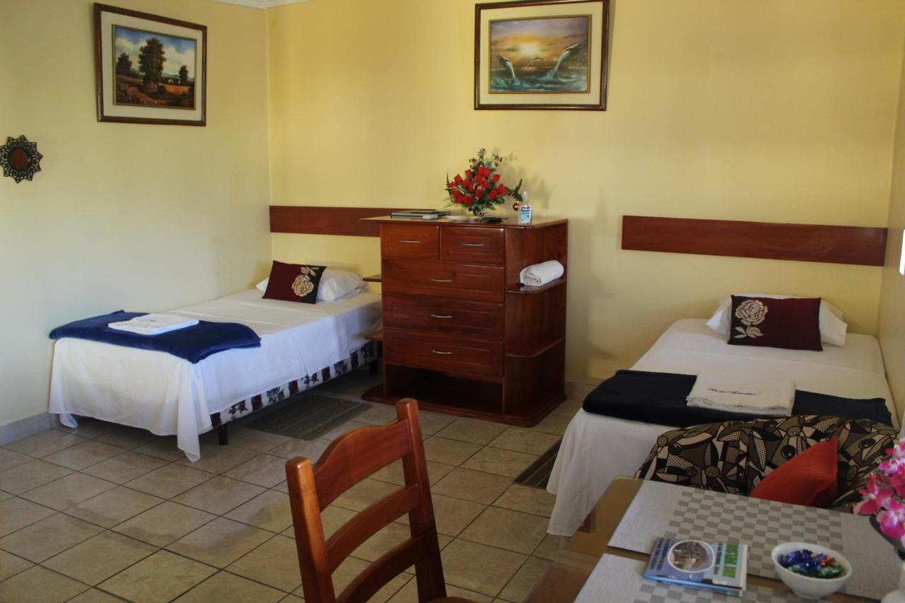 Hostal Romy Puerto Baquerizo Moreno Exterior foto